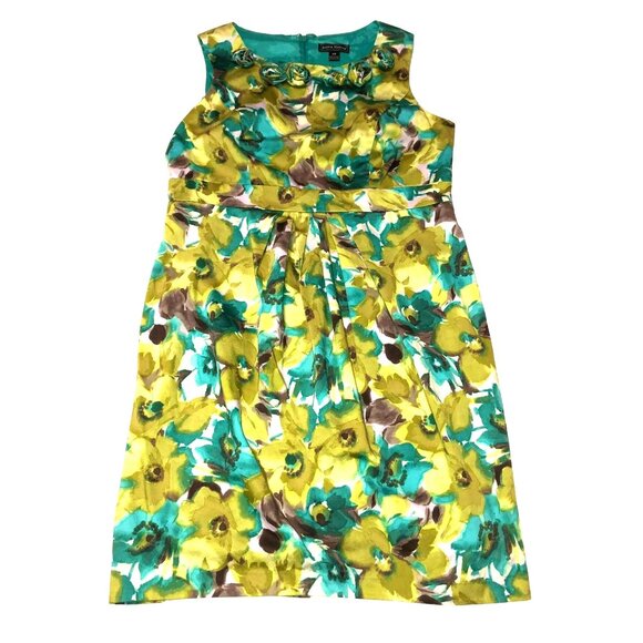 GREEN FLORAL PARTY DRESS SIZE 14 3D ROSE ACCENTS JESSICA HOWARD KNEE LENGTH - Picture 1 of 4